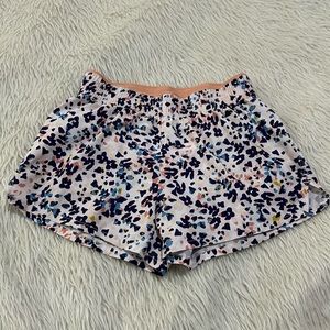 Gap fit pink fitness yoga running shorts size xs